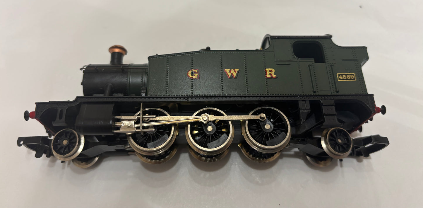 Mainline 00 Gauge GWR Loco (306)