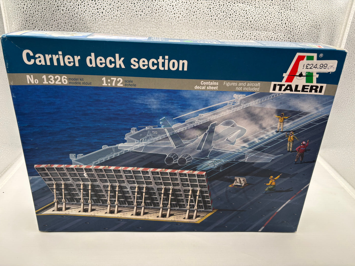 Italeri carrier deck section (425)