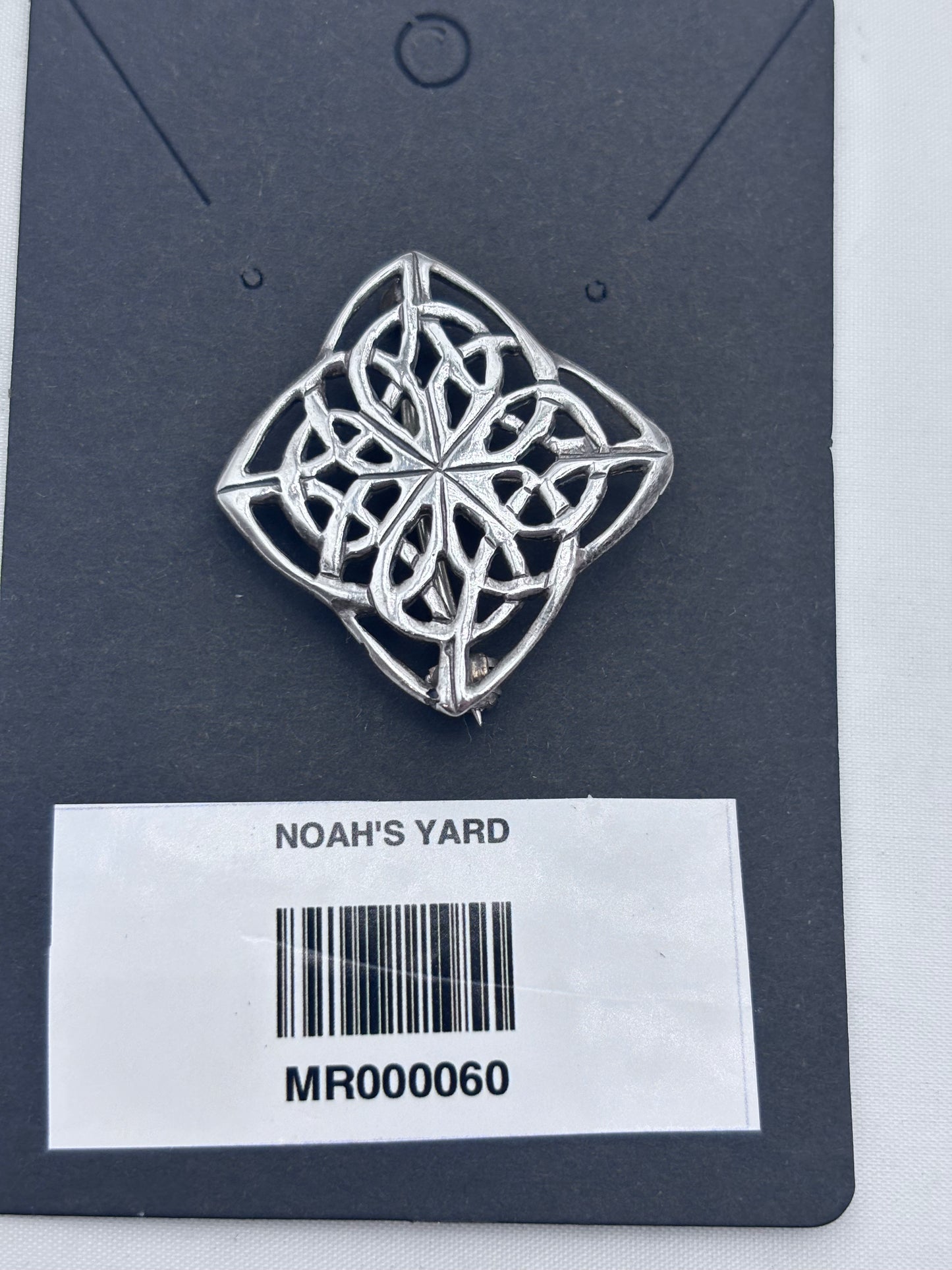 Silver 925 Celtic knot brooch