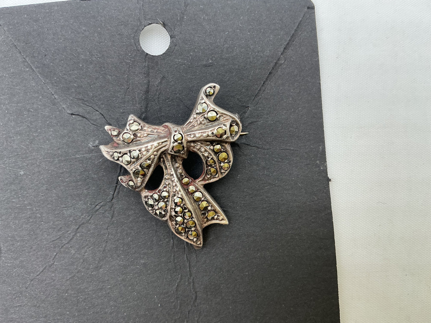 925 silver bow broach
