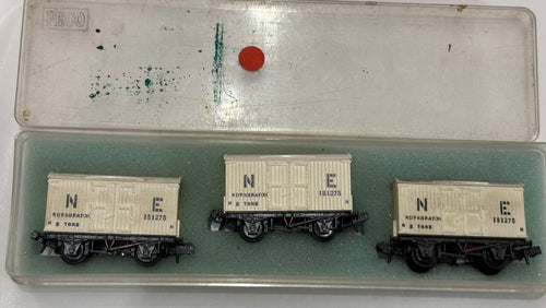 Peco n gauge refrigerator wagons x 3