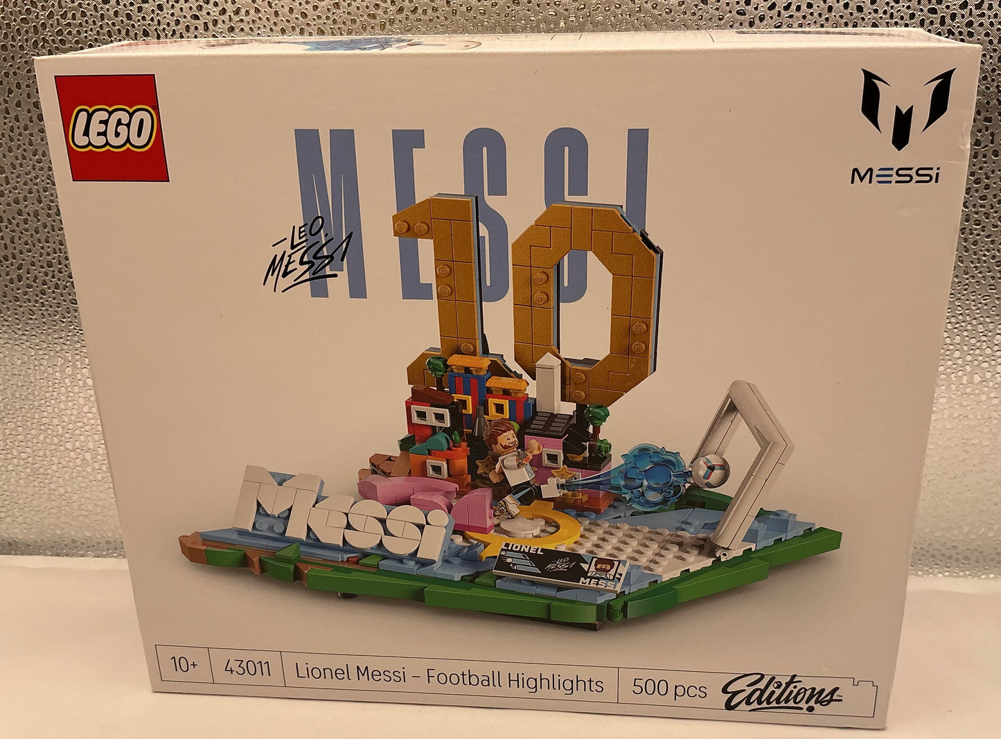 New Boxed Lego 43011 Lionel Messi