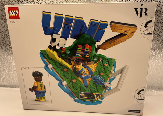 New Boxed Lego 43027 Vini Jnr