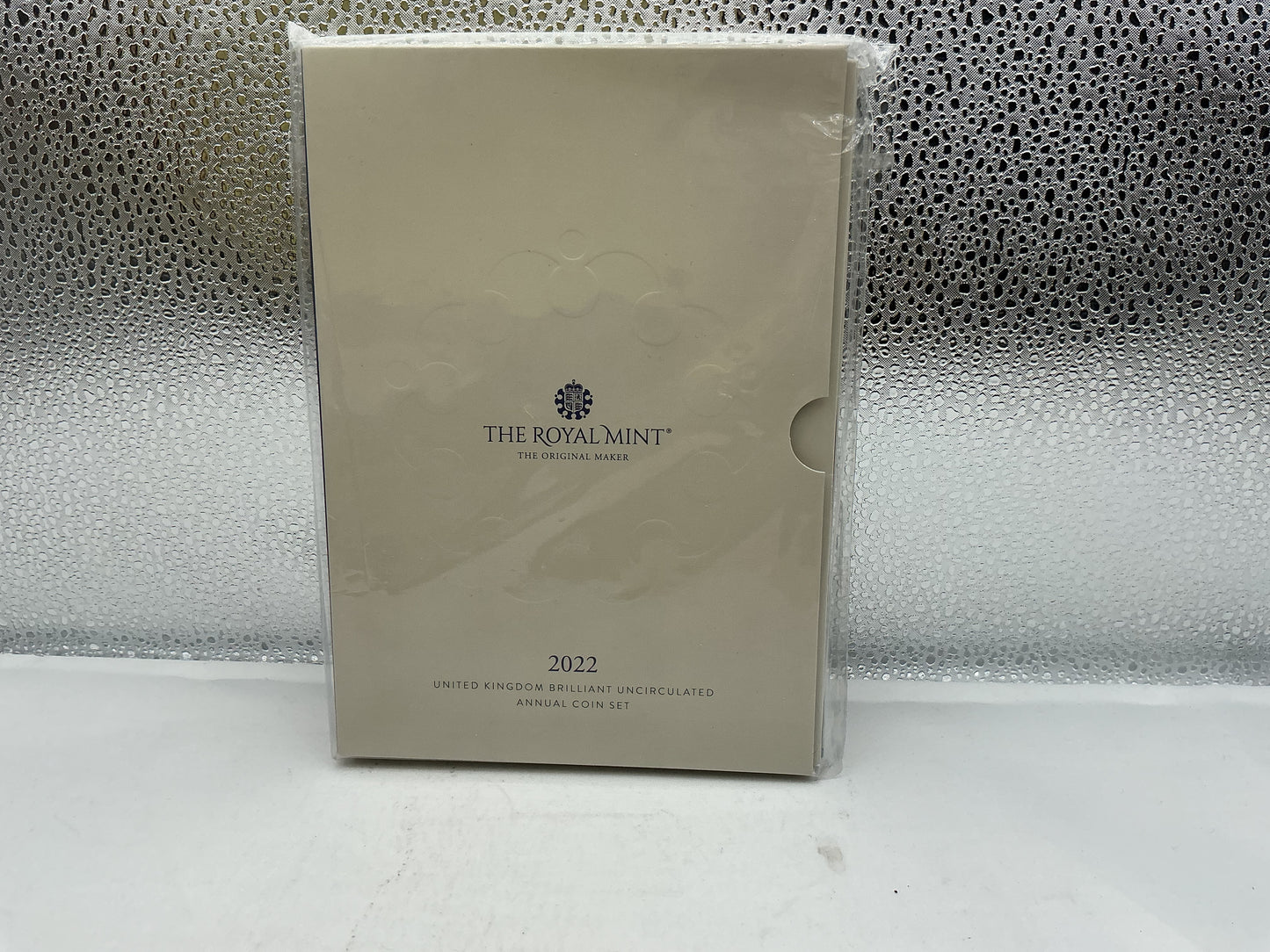 The royal mint  2022 united kingdom brilliant unci