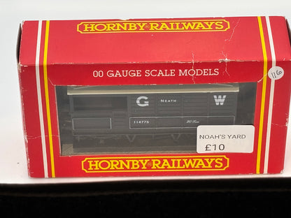 Boxed Hornby 00 Gauge GWR Brake Van.