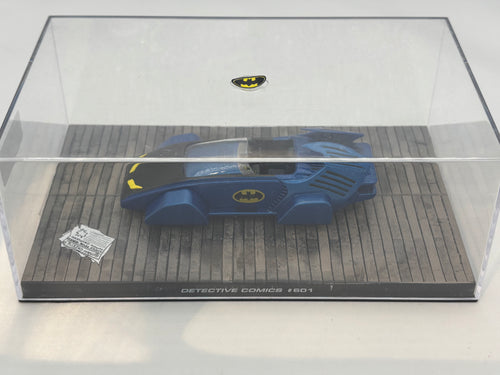 ￼ Diecast Batman detective comics blue back car