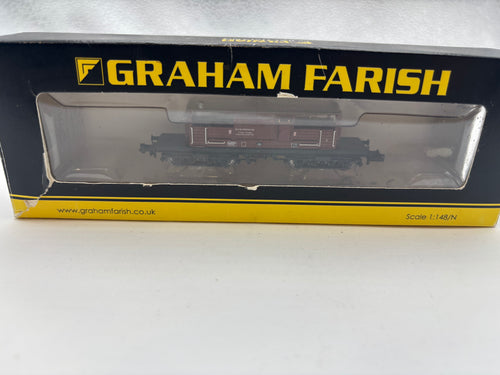 Graham Farish N GAUGE queen mary brake Van  (133)