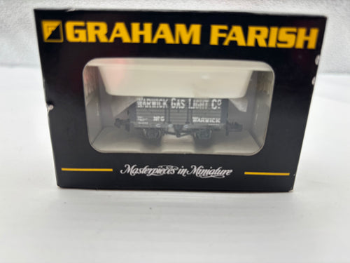 Graham Farish N GAUGE end wagon Warwick gas  (395)