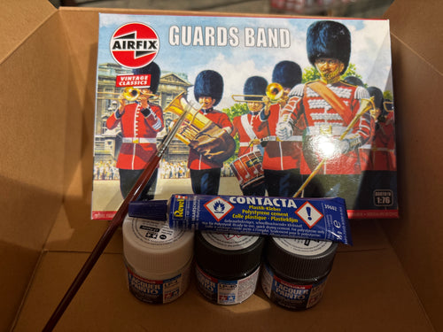 New Boxed Model Started Kit.