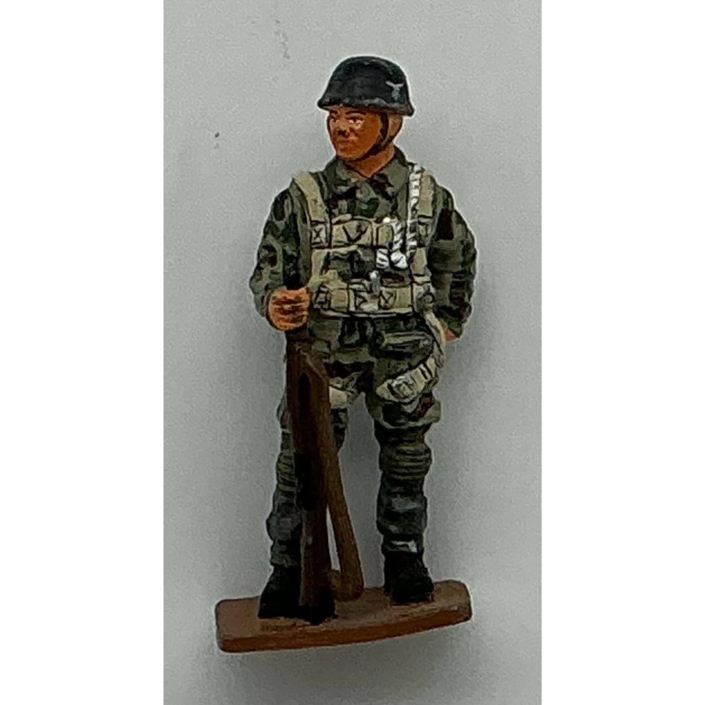 Del Prado Figure Paratrooper Germany 1944 (329)